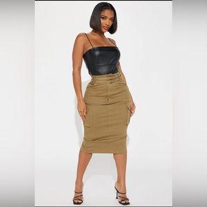 FASHION NOVA: OLIVE CARGO MIDI SKIRT M NWT (#2084)